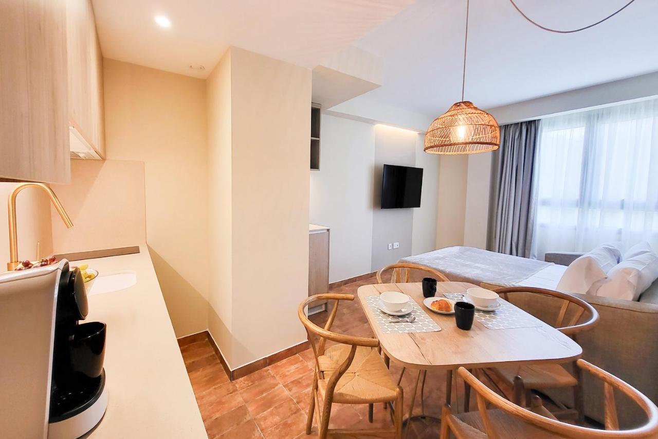 Apartamentos Las Ciencias F Valencia Bagian luar foto