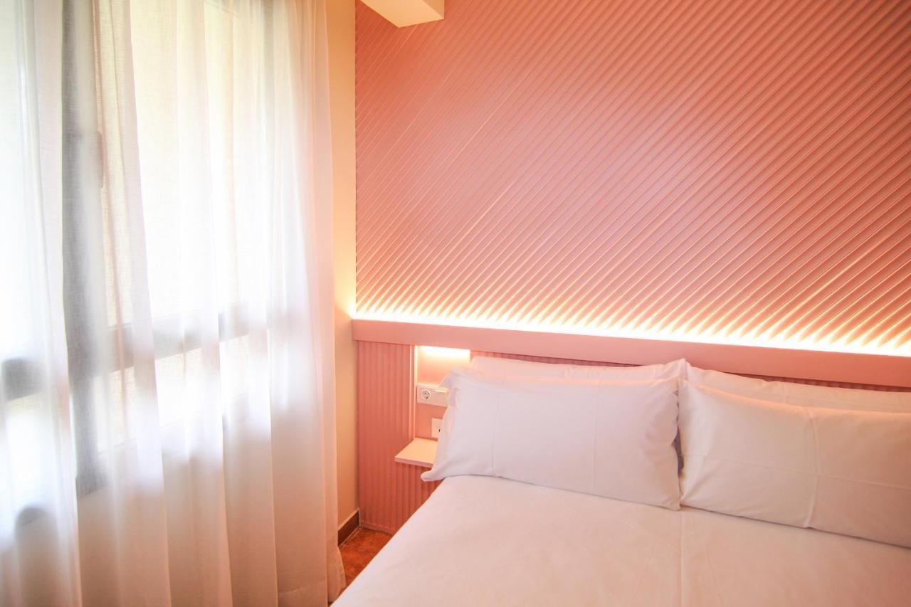 Apartamentos Las Ciencias F Valencia Bagian luar foto
