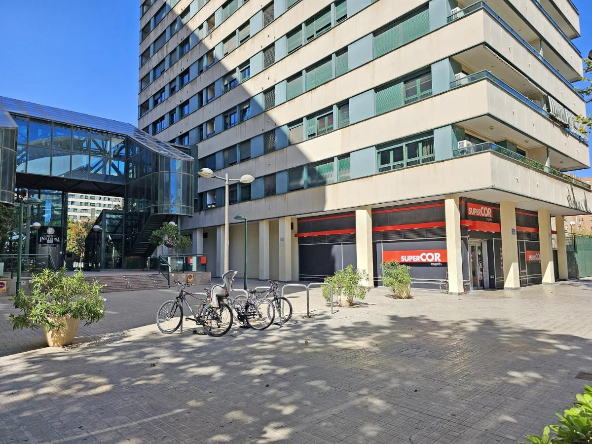 Apartamentos Las Ciencias F Valencia Bagian luar foto